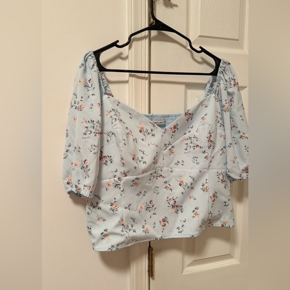 Abercrombie and Fitch floral corset style ruched puff sleeve top - Picture 2 of 6